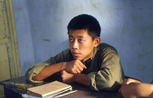 17岁男孩电子商务专业