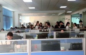 跨境电子商务专业学生呢