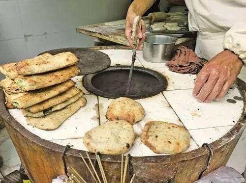 男子在美国卖煎饼的十年之旅